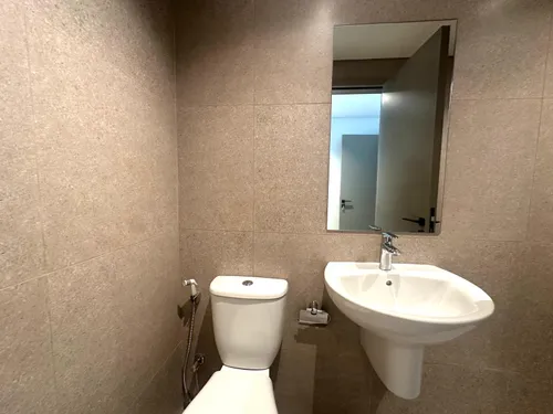 3 Bedrooms Townhouse in Aura Image