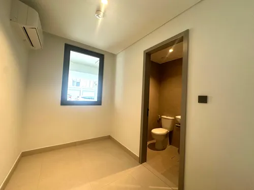 3 Bedrooms Townhouse in Aura Image